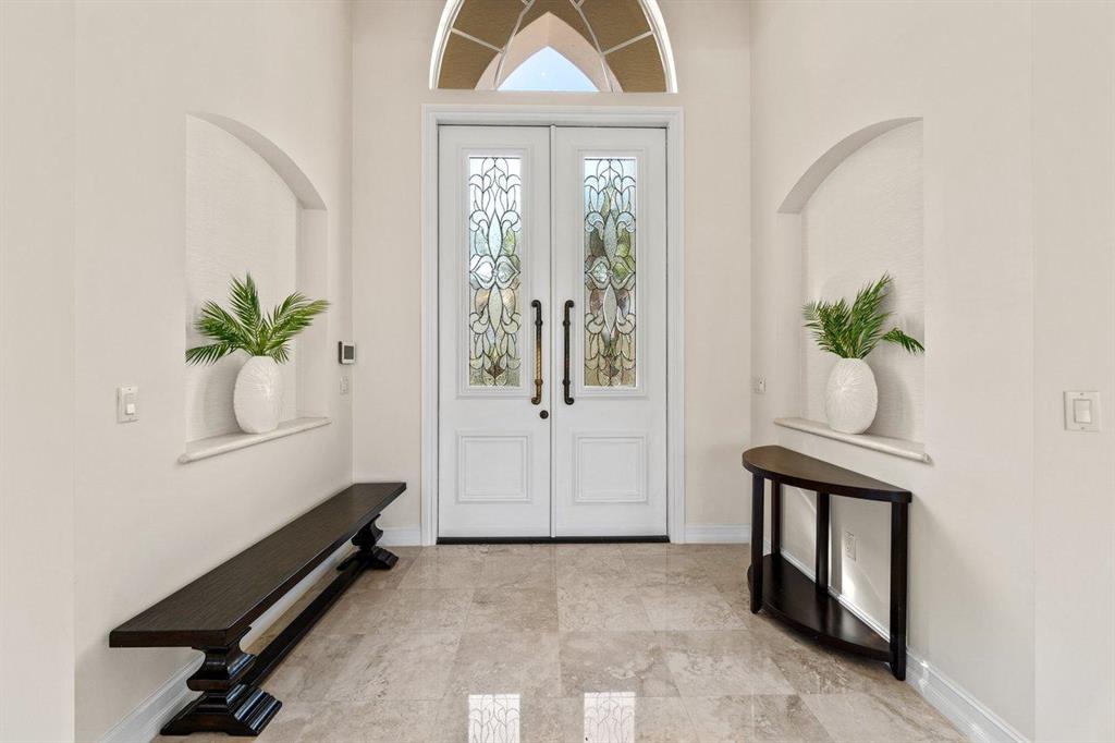 TROPIC ISLE - Residential