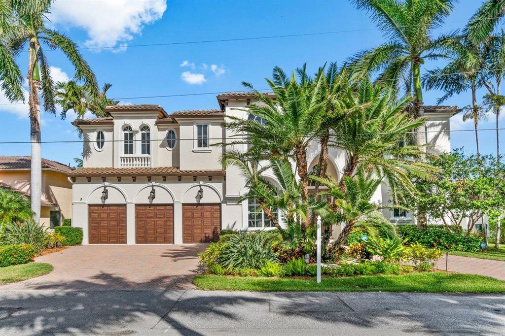 TROPIC ISLE - Residential