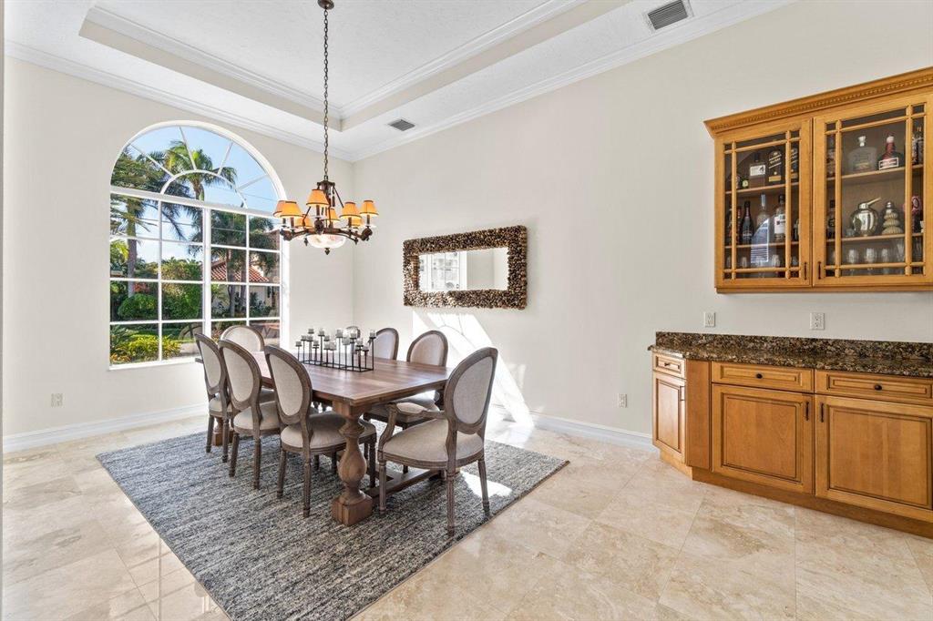 TROPIC ISLE - Residential