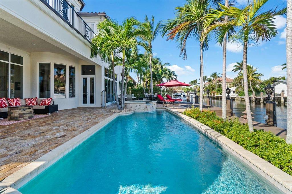 TROPIC ISLE - Residential