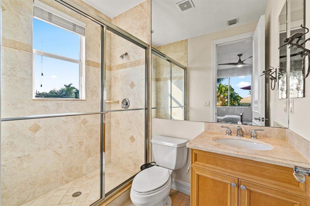 TROPIC ISLE - Residential