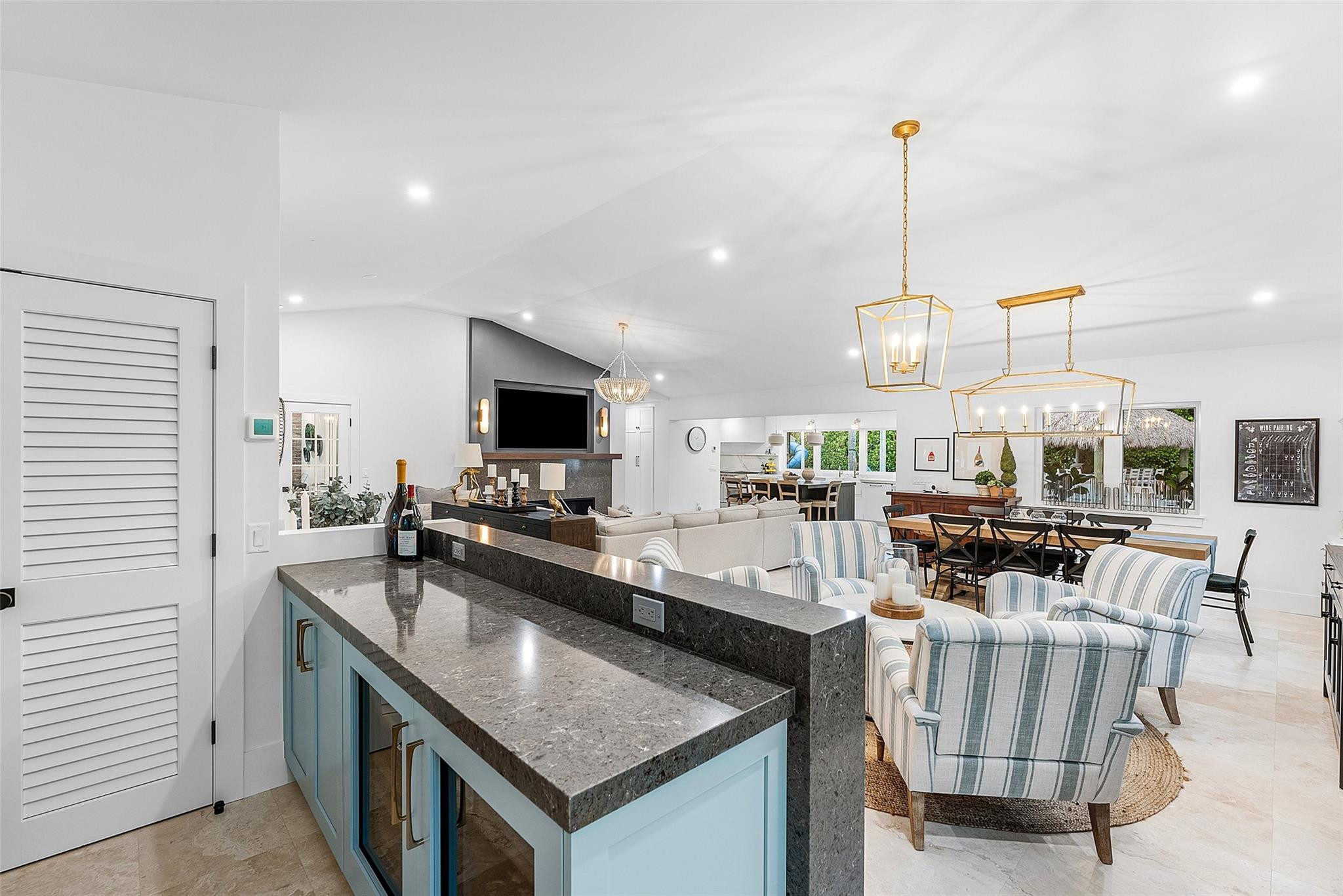 Beach Way Heights - Residential