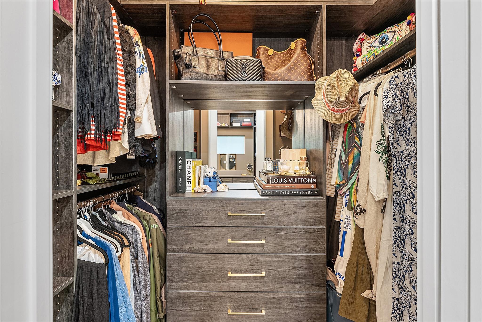 Beach Way Heights - Residential