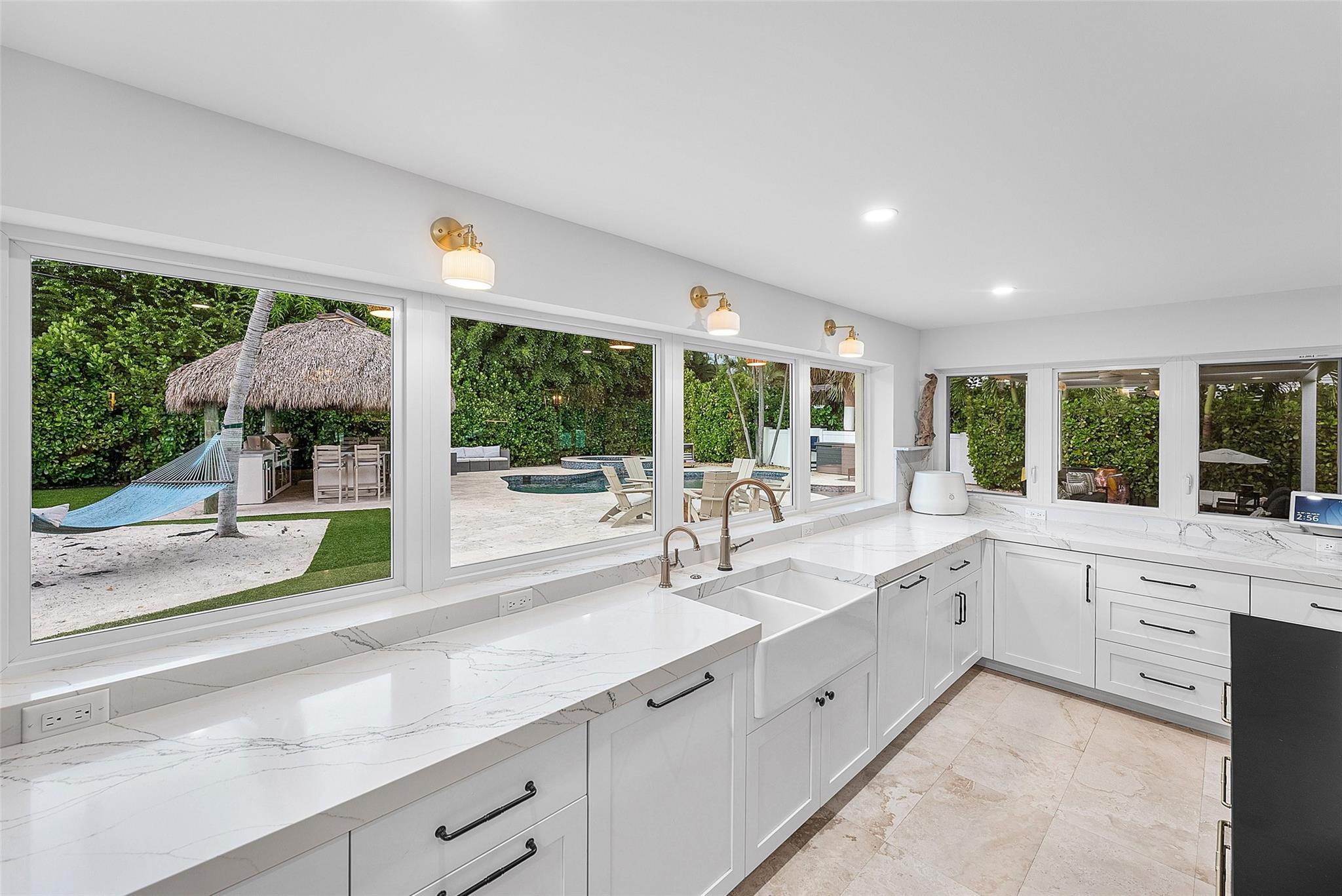 Beach Way Heights - Residential