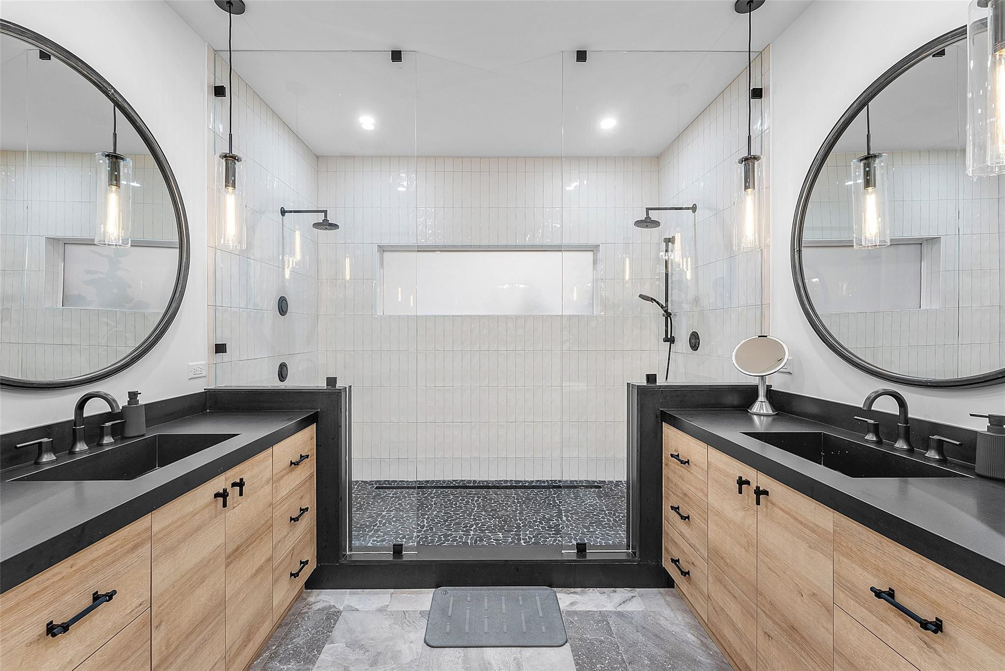 Beach Way Heights - Residential