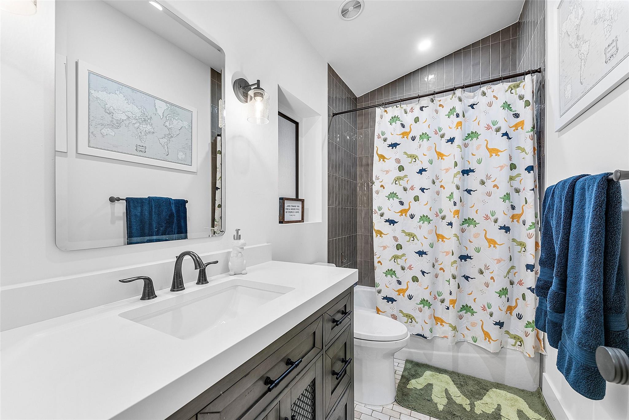 Beach Way Heights - Residential