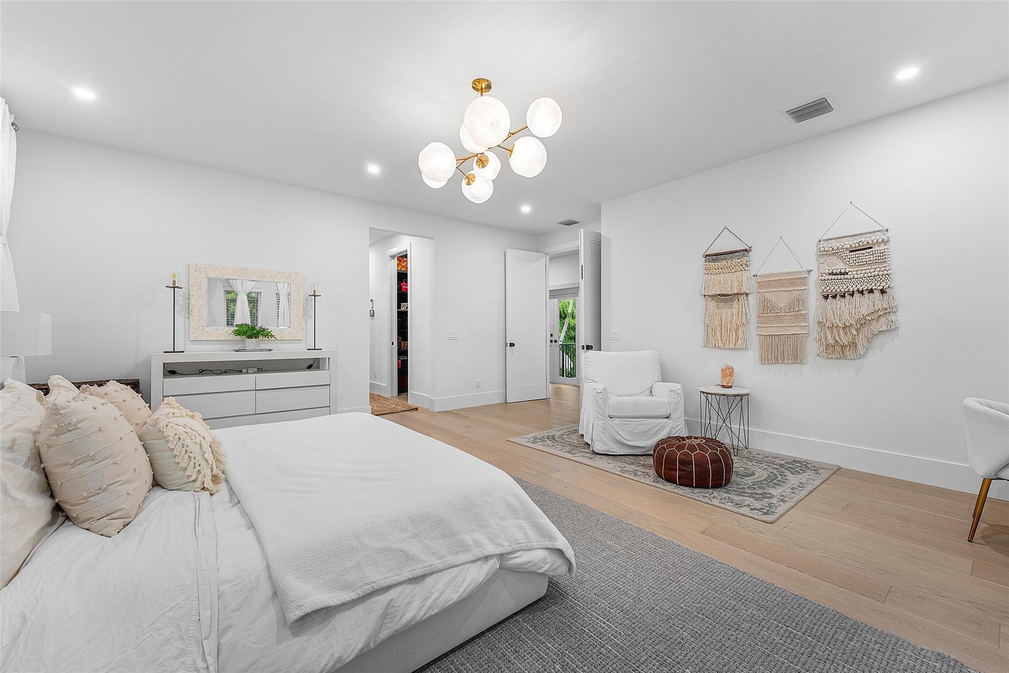 Beach Way Heights - Residential