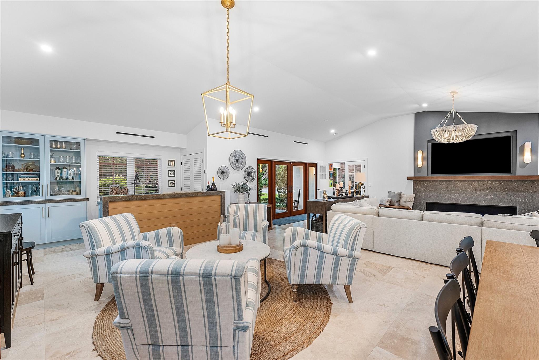 Beach Way Heights - Residential