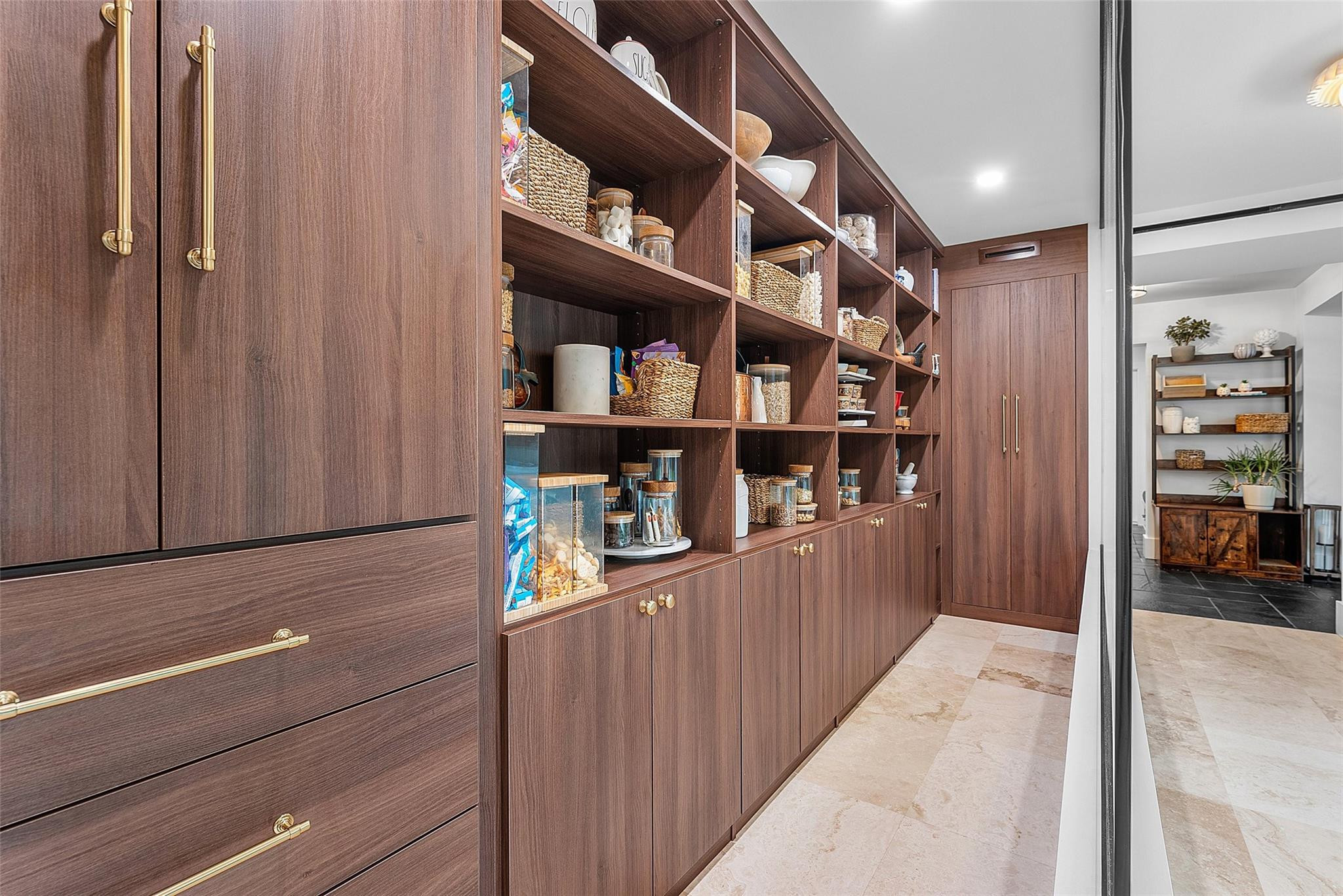 Beach Way Heights - Residential