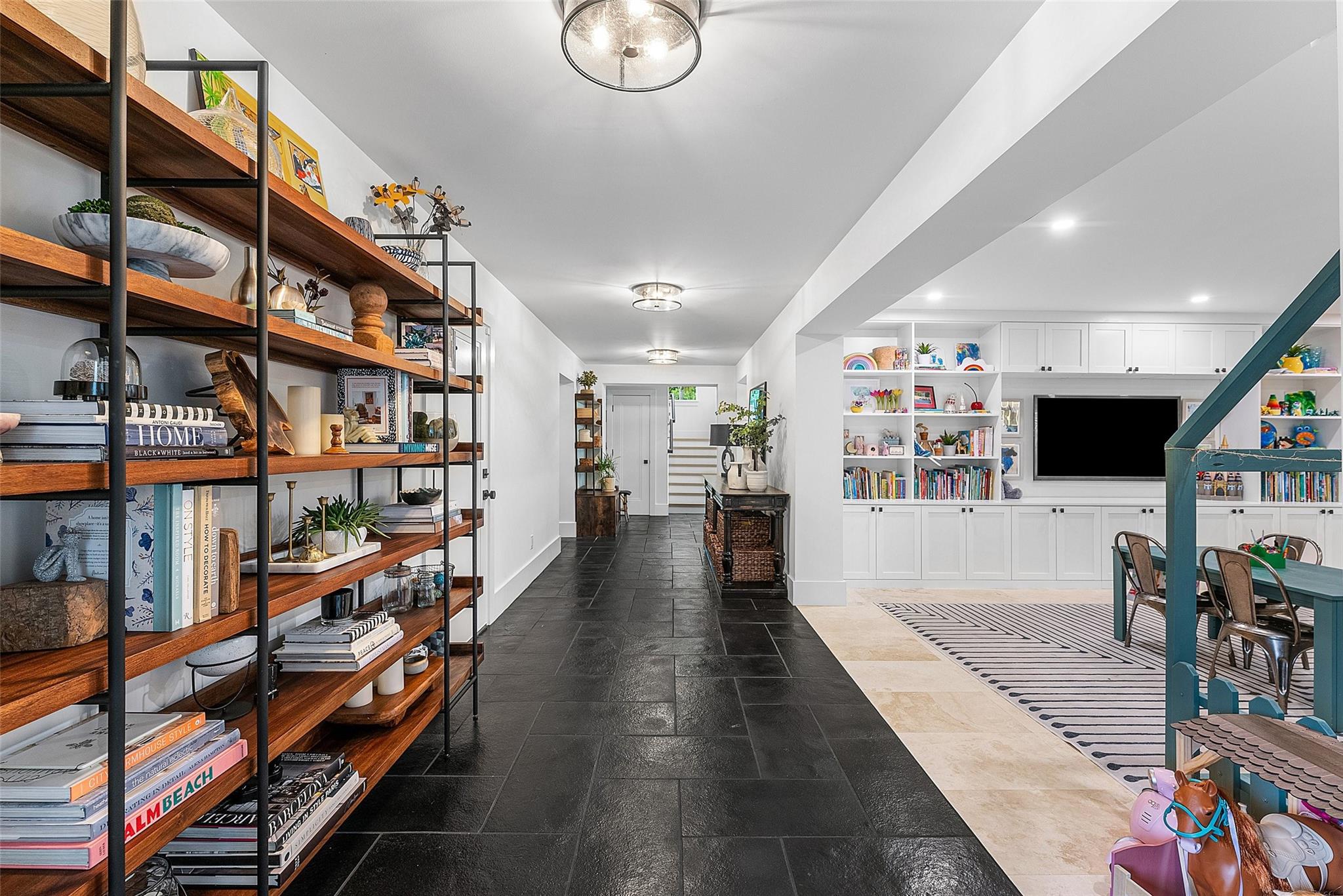 Beach Way Heights - Residential