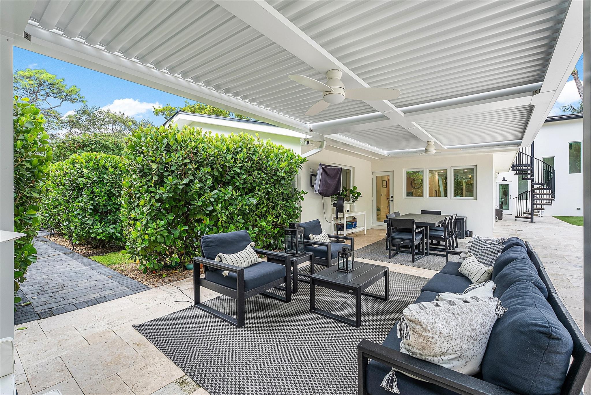 Beach Way Heights - Residential