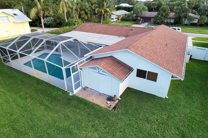 WINDSOR ESTATES - Residential Lease