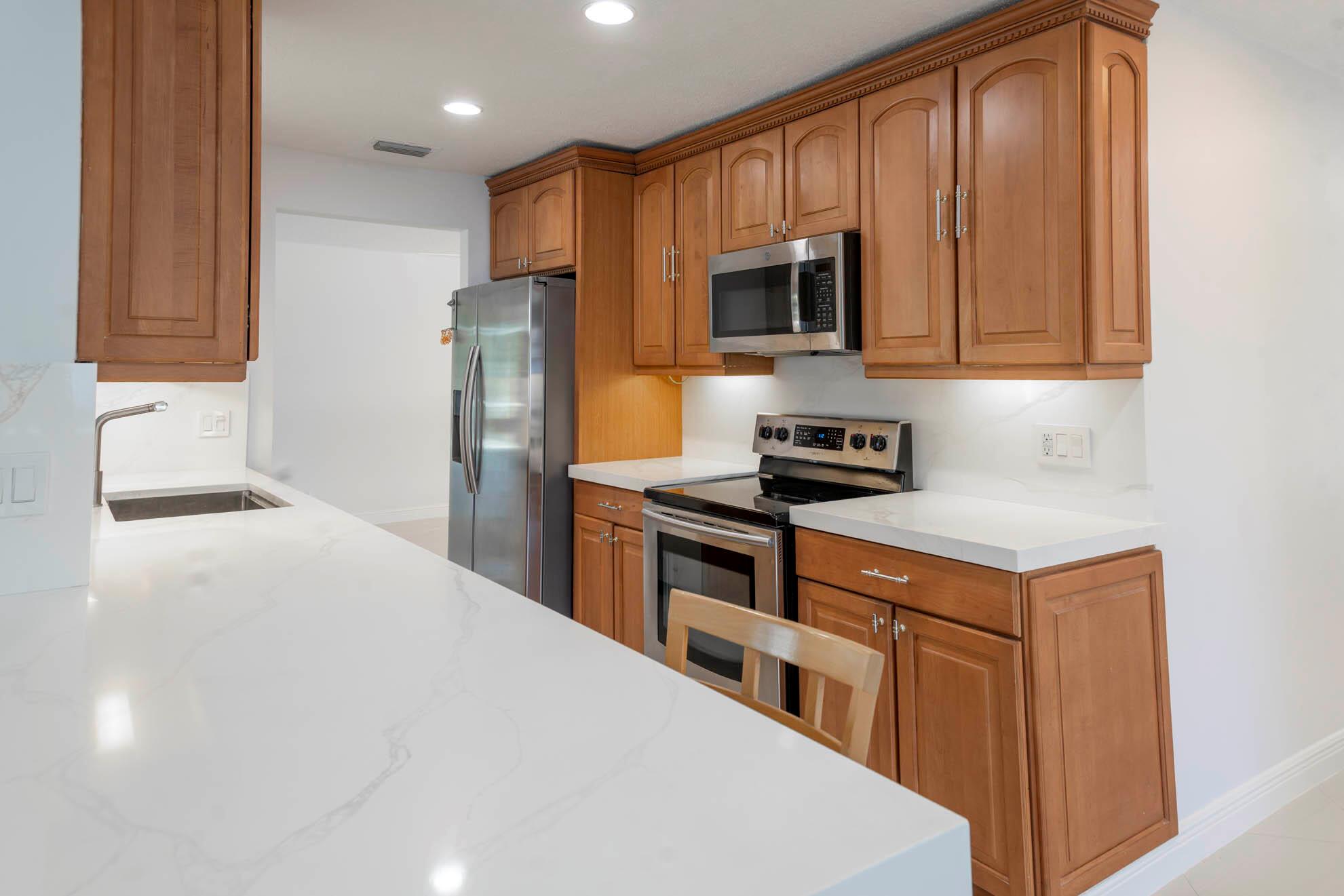 WINDSOR ESTATES - Residential Lease