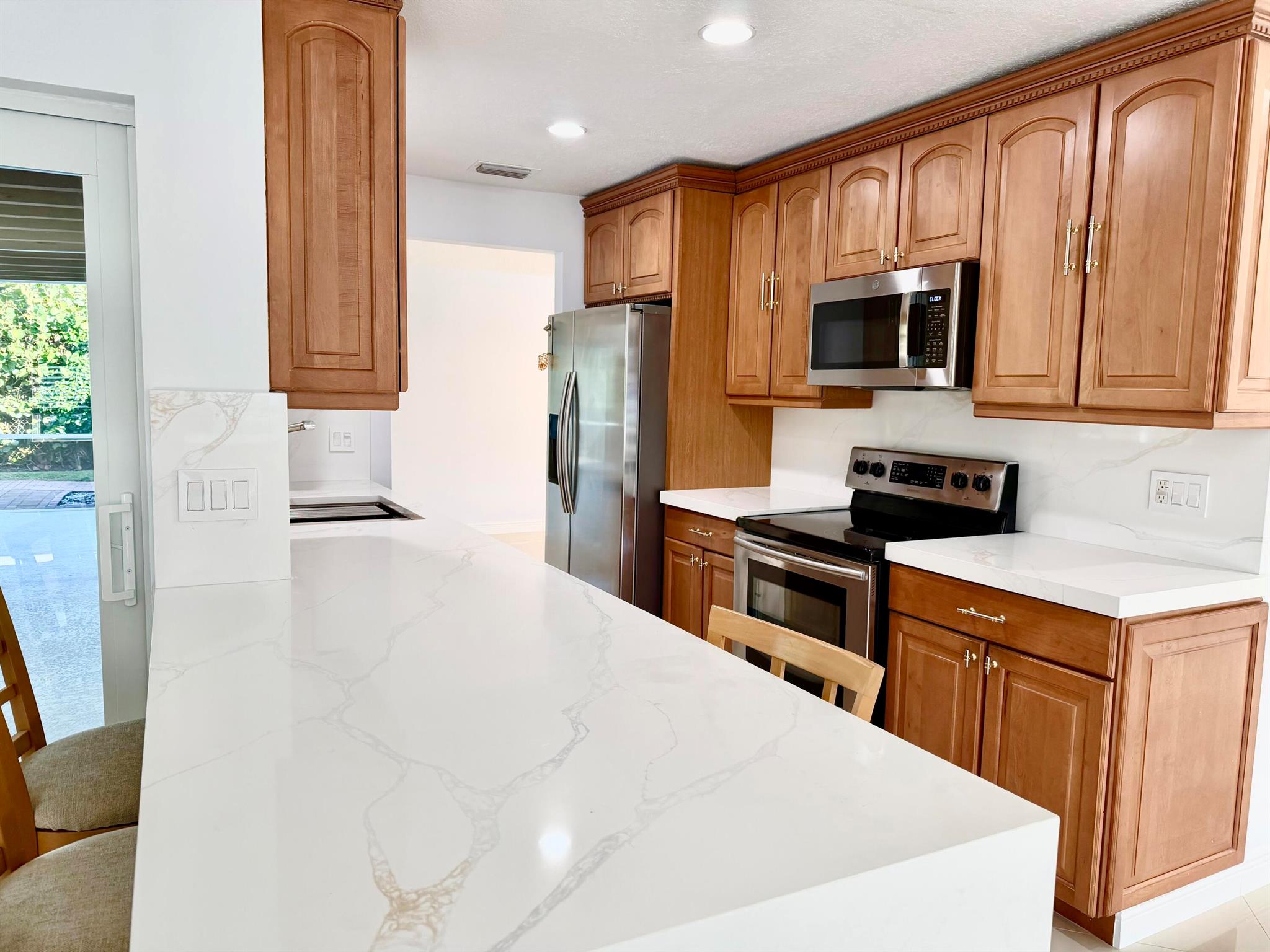 WINDSOR ESTATES - Residential Lease