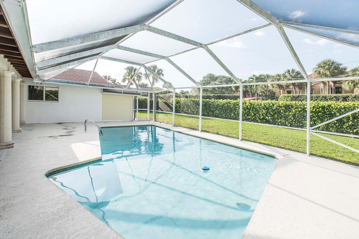 WINDSOR ESTATES - Residential Lease