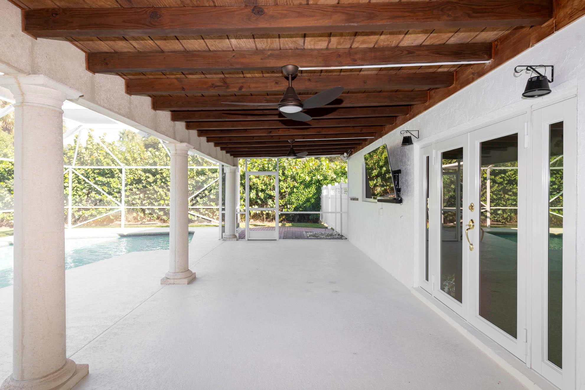 WINDSOR ESTATES - Residential Lease