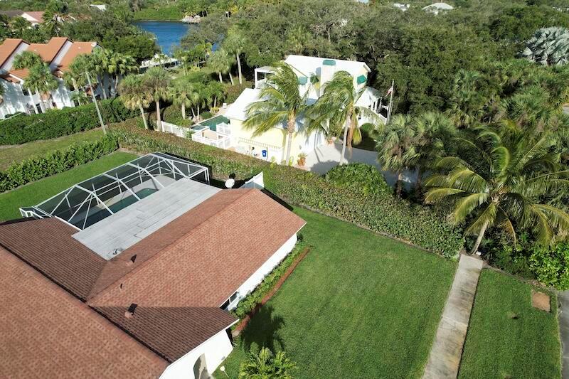 WINDSOR ESTATES - Residential Lease