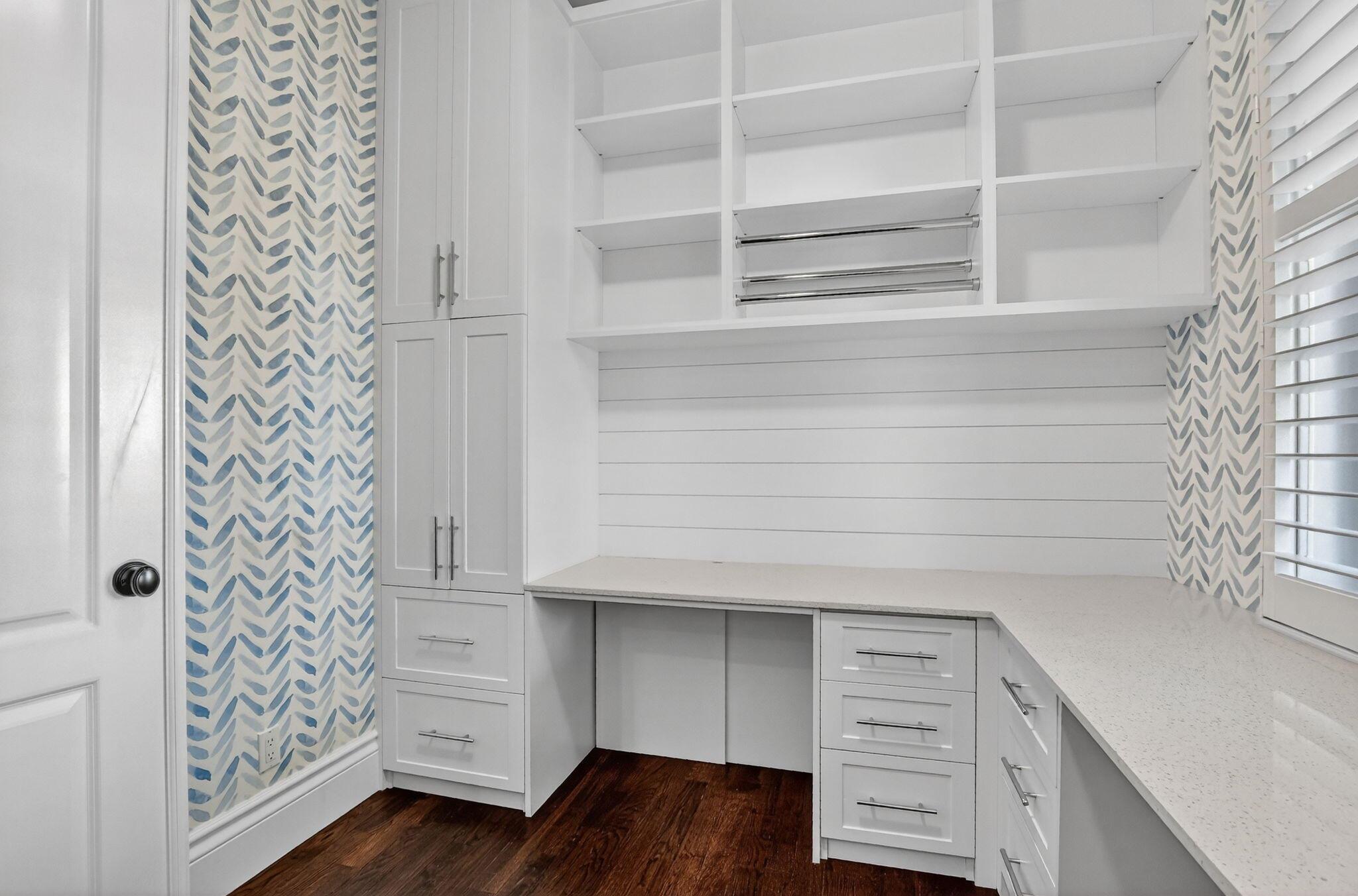 SPANISH VILLAGE - Residential Lease