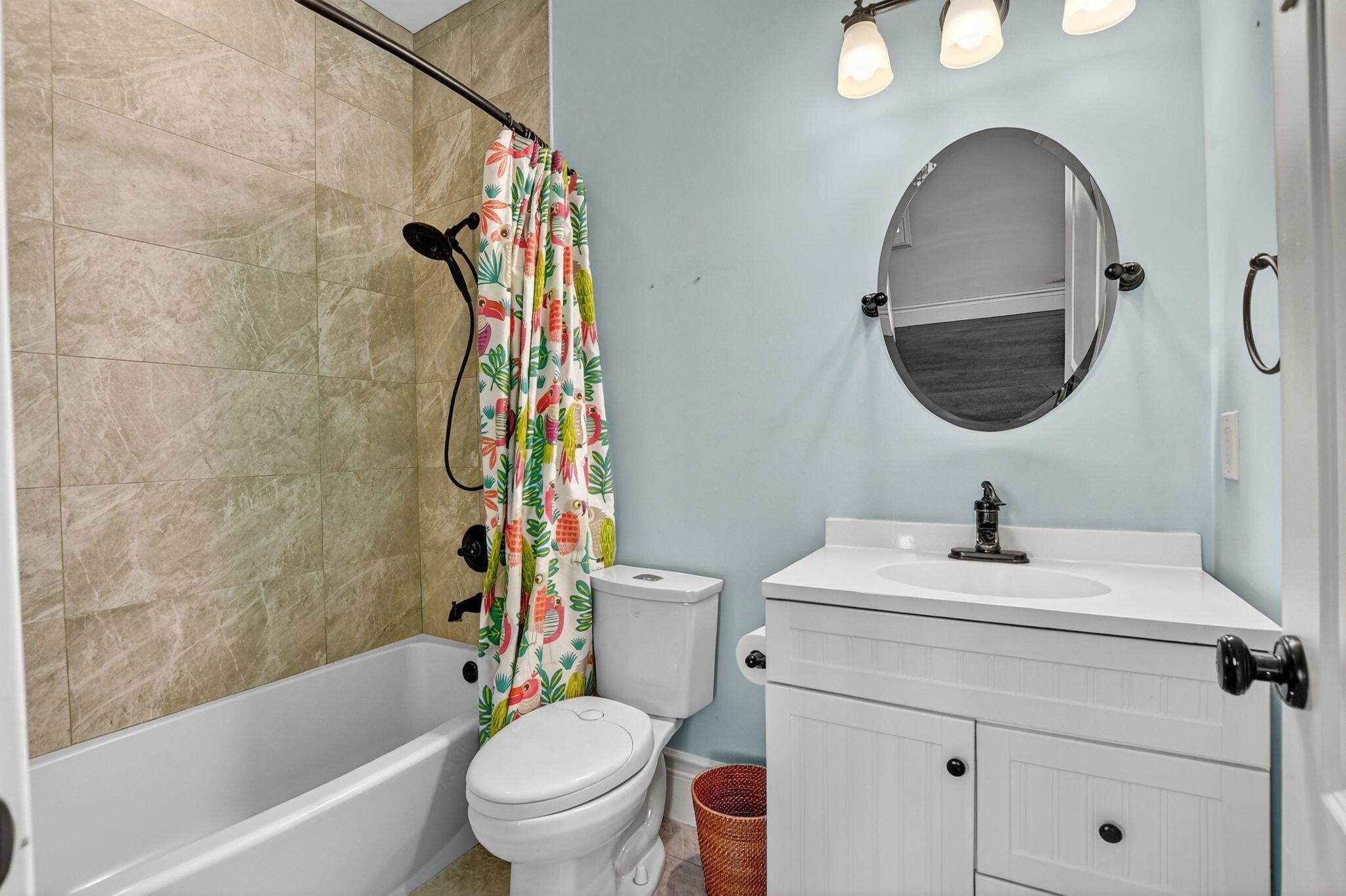 SPANISH VILLAGE - Residential Lease