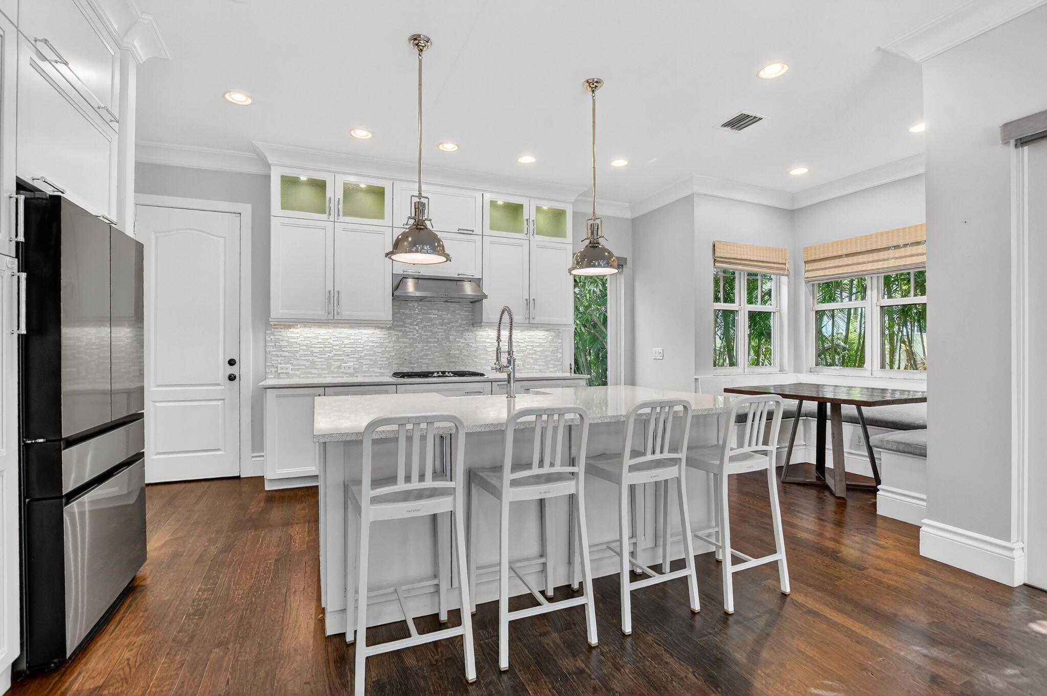 SPANISH VILLAGE - Residential Lease