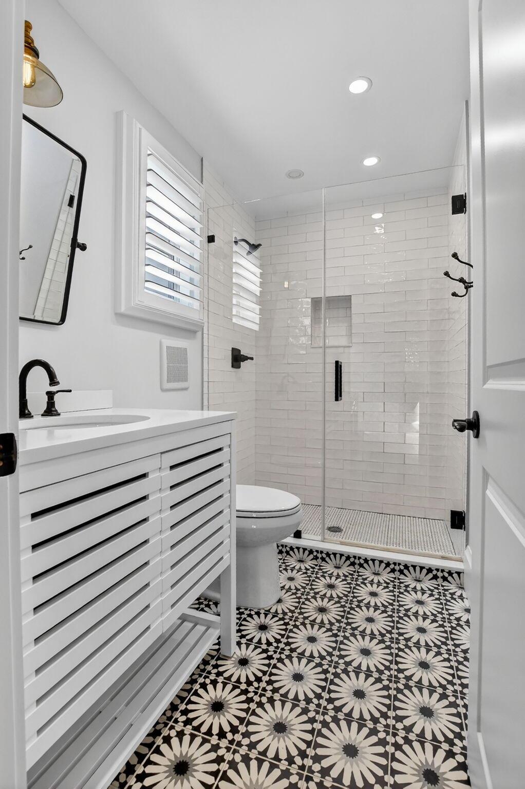 SPANISH VILLAGE - Residential Lease