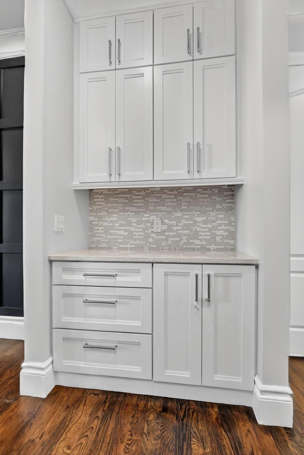 SPANISH VILLAGE - Residential Lease