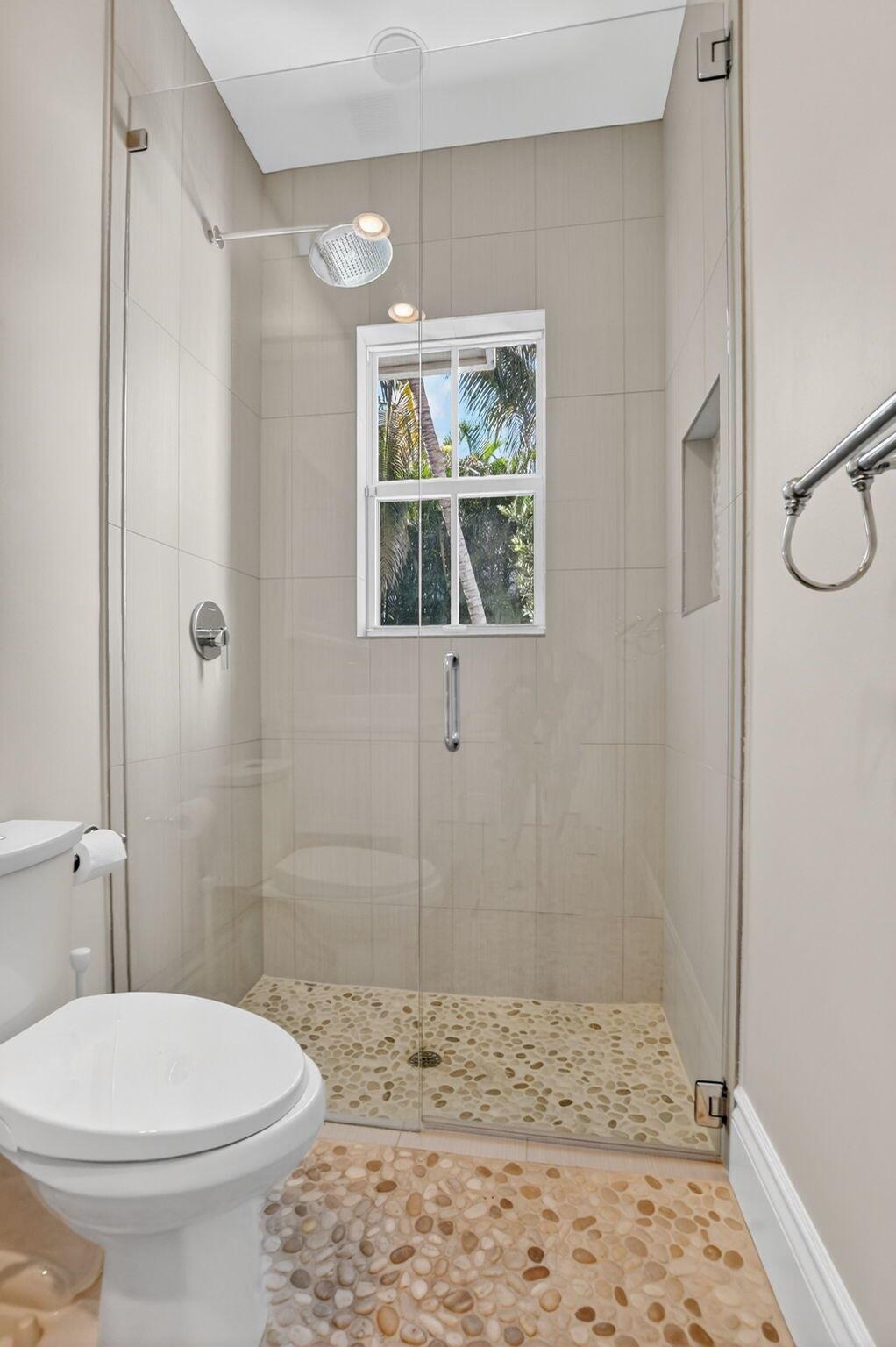 SPANISH VILLAGE - Residential Lease