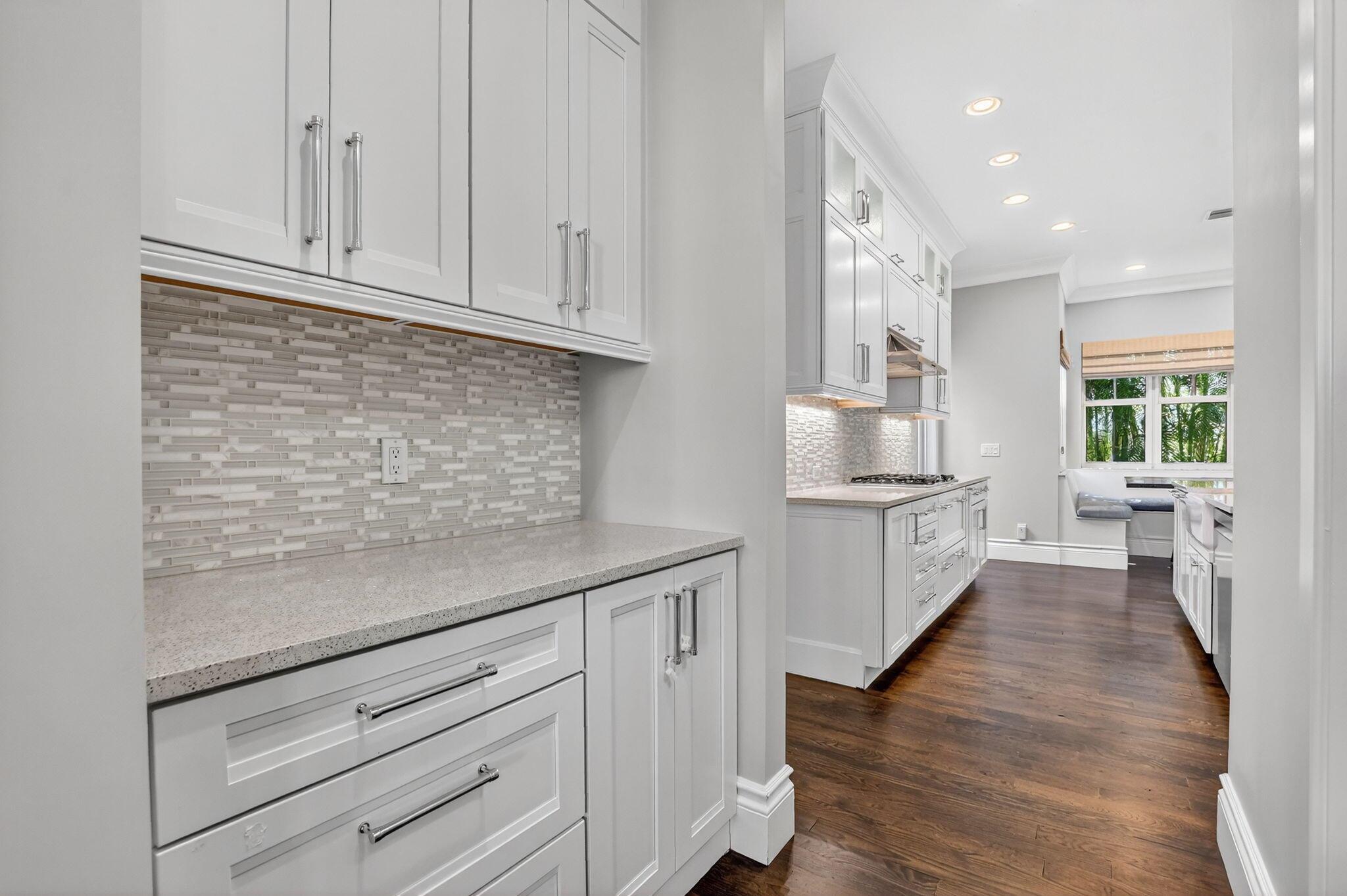 SPANISH VILLAGE - Residential Lease