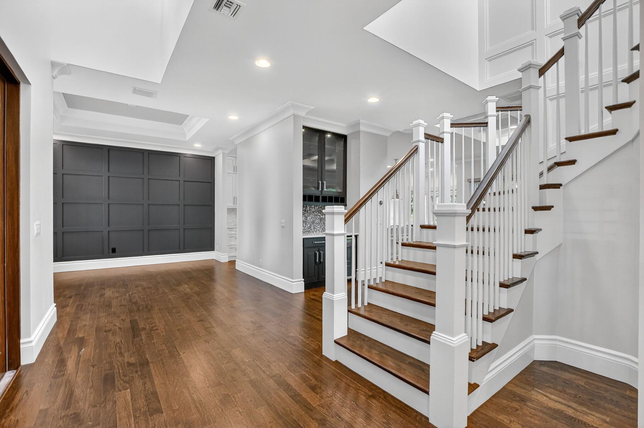 SPANISH VILLAGE - Residential Lease