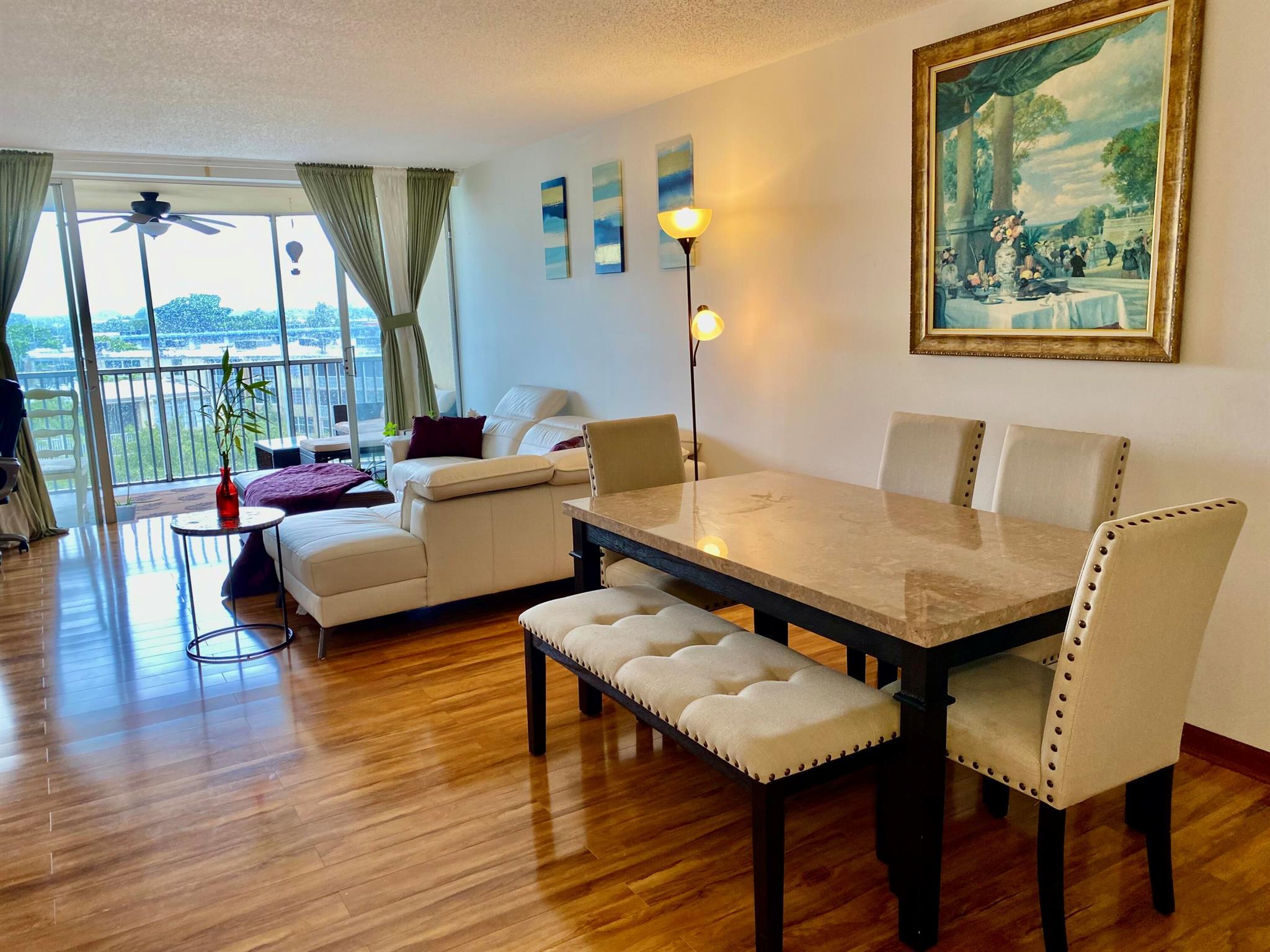JADE WINDS - Residential