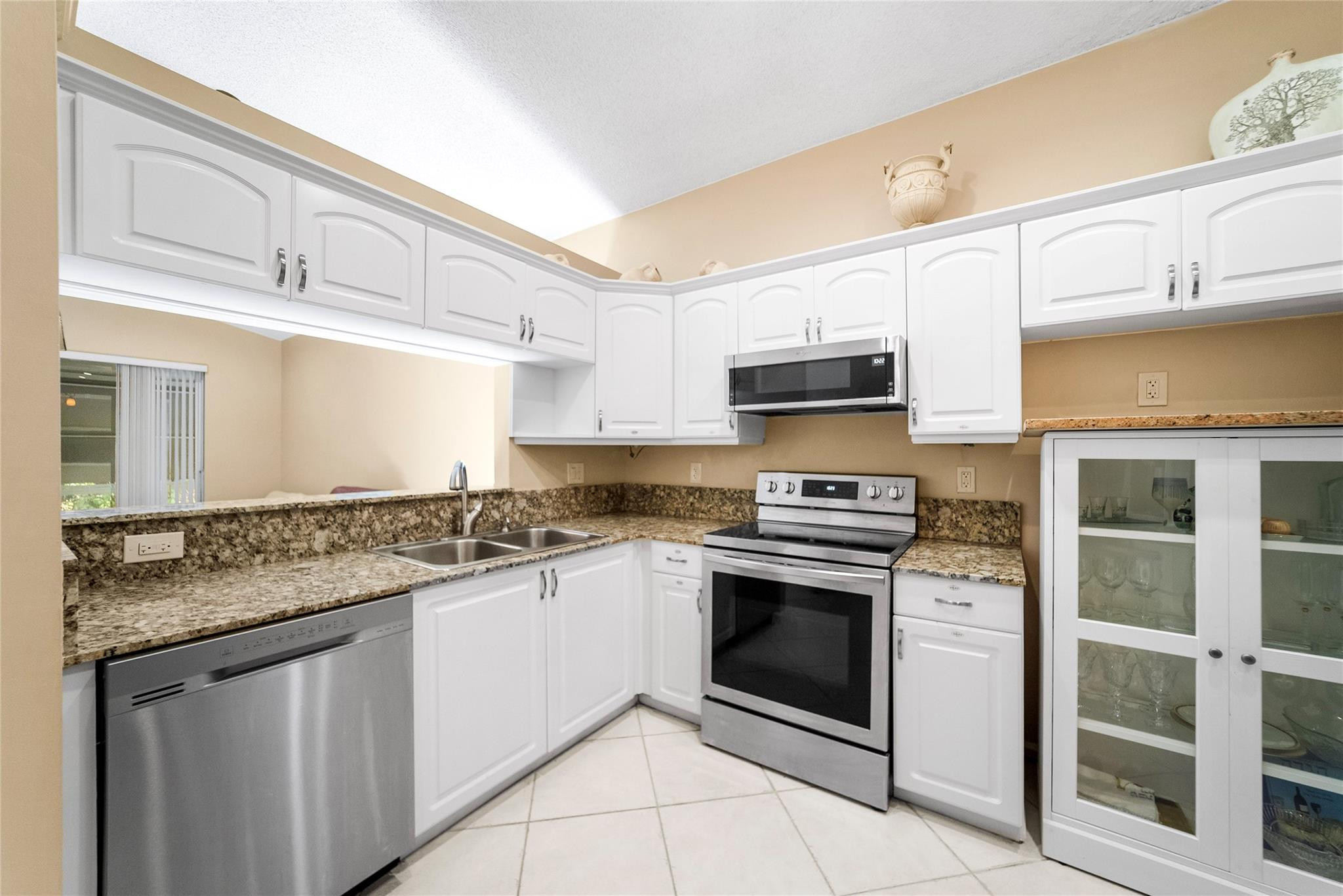 La Sedona - Sierra Vista - Residential