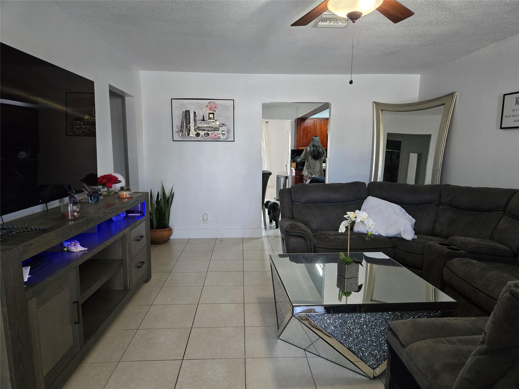 Shorewood 45-36 B - Residential Income