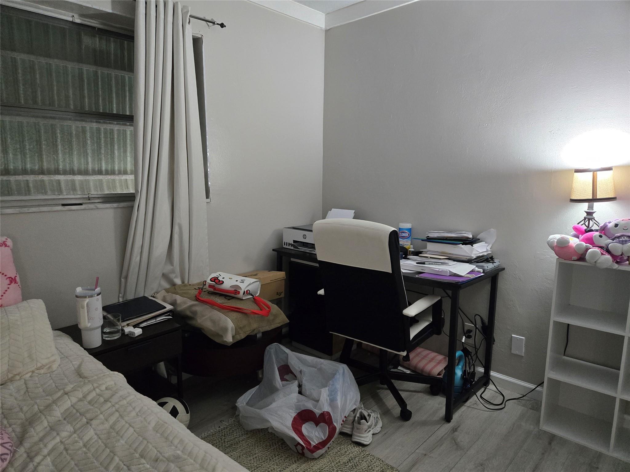 Shorewood 45-36 B - Residential Income