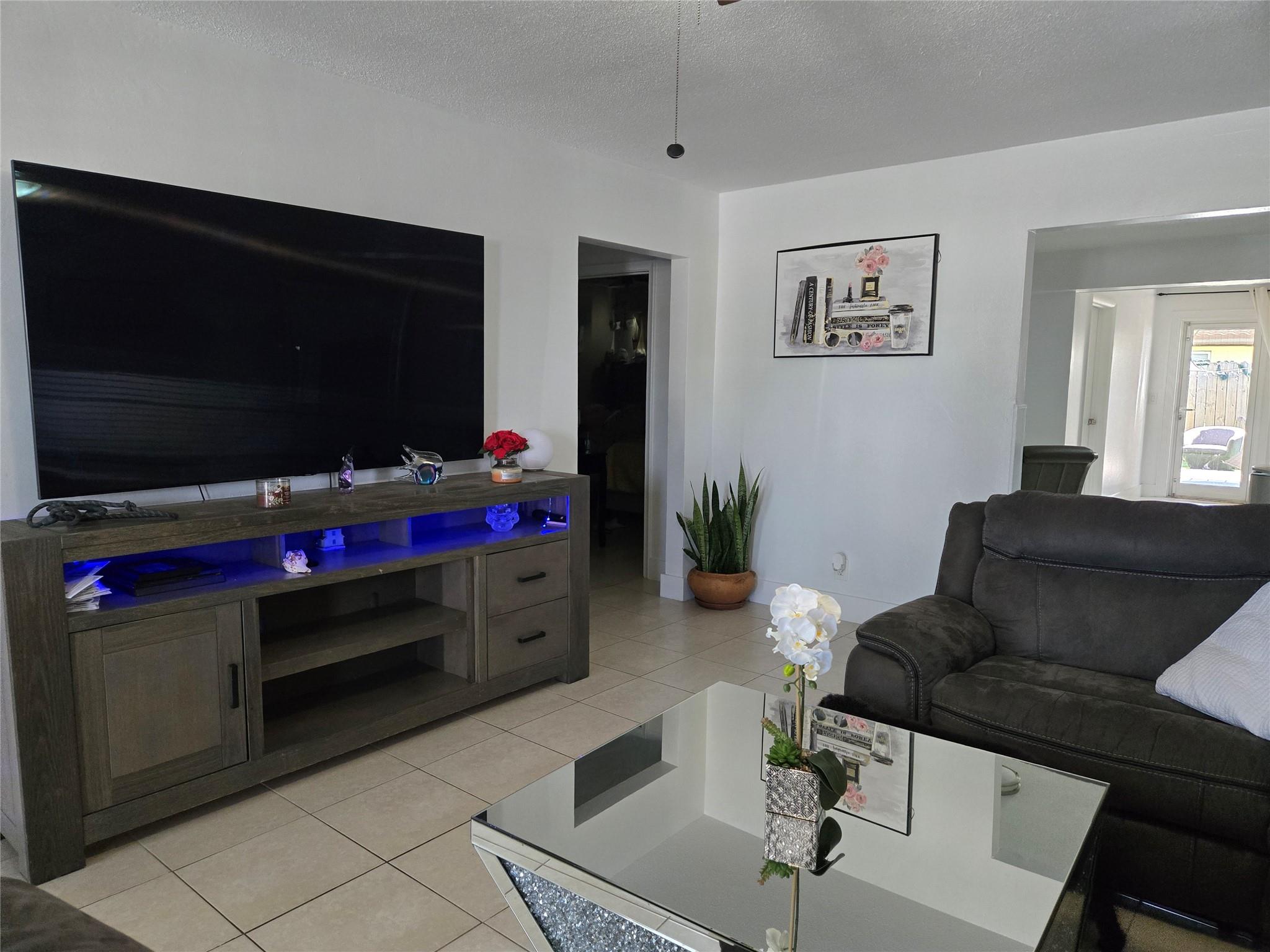 Shorewood 45-36 B - Residential Income