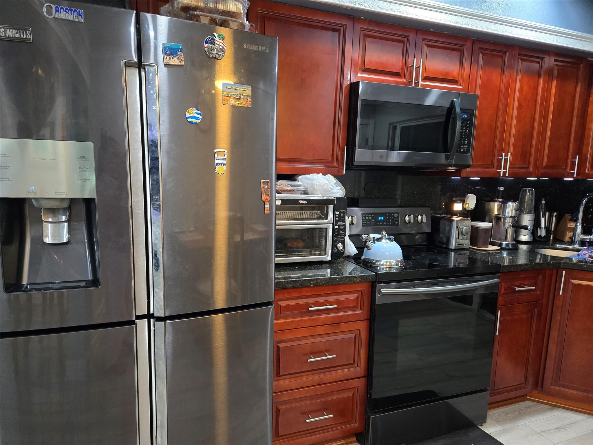 Shorewood 45-36 B - Residential Income