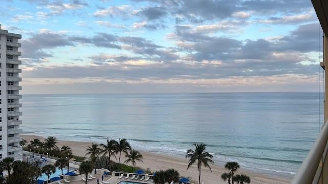4100 Galt Ocean Drive 904