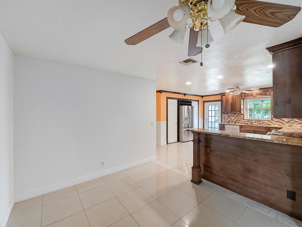 MADDEN LAKE - Residential