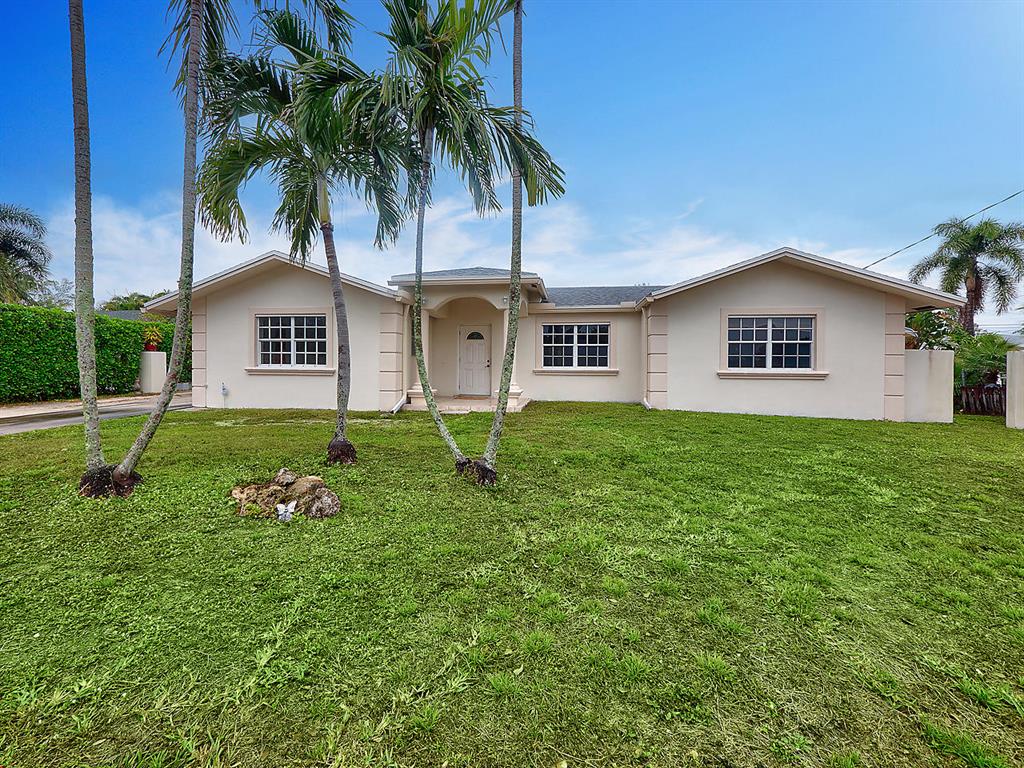 MADDEN LAKE - Residential