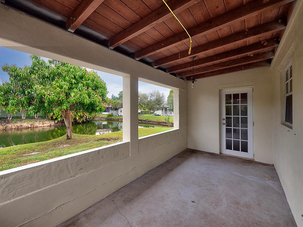 MADDEN LAKE - Residential