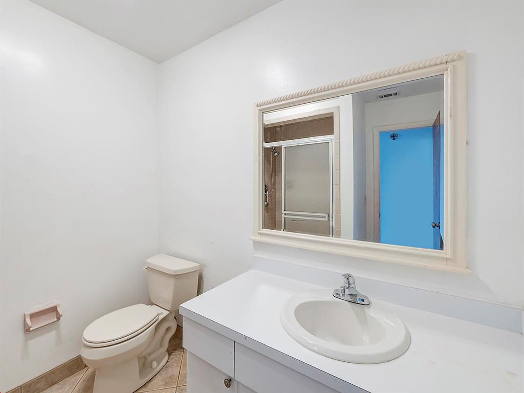 MADDEN LAKE - Residential