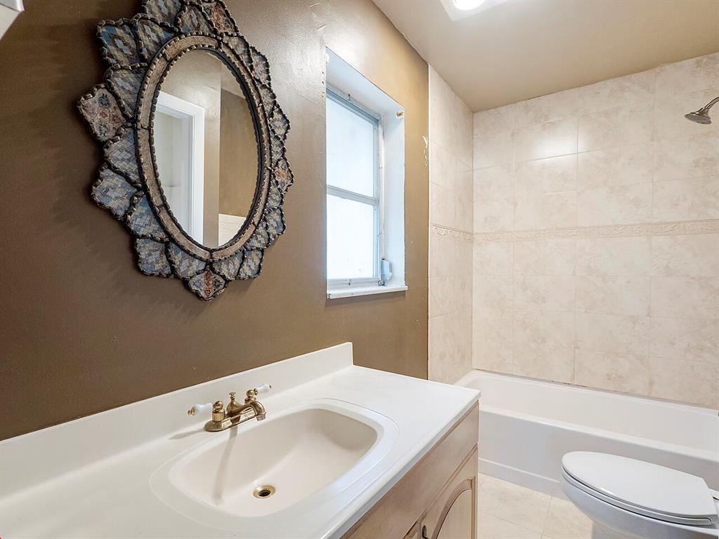 MADDEN LAKE - Residential