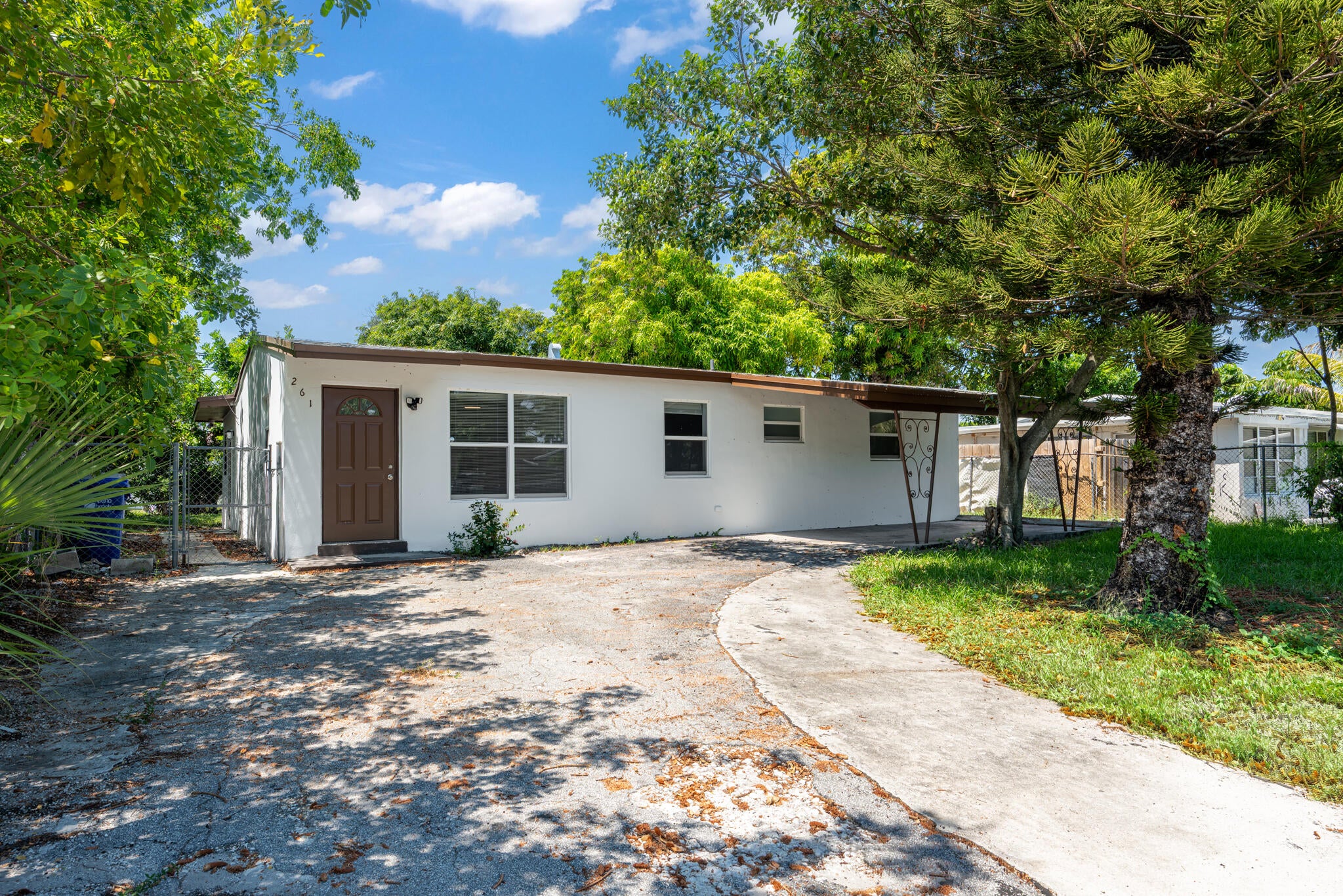 261 NE 22nd Street, Pompano Beach FL 33060