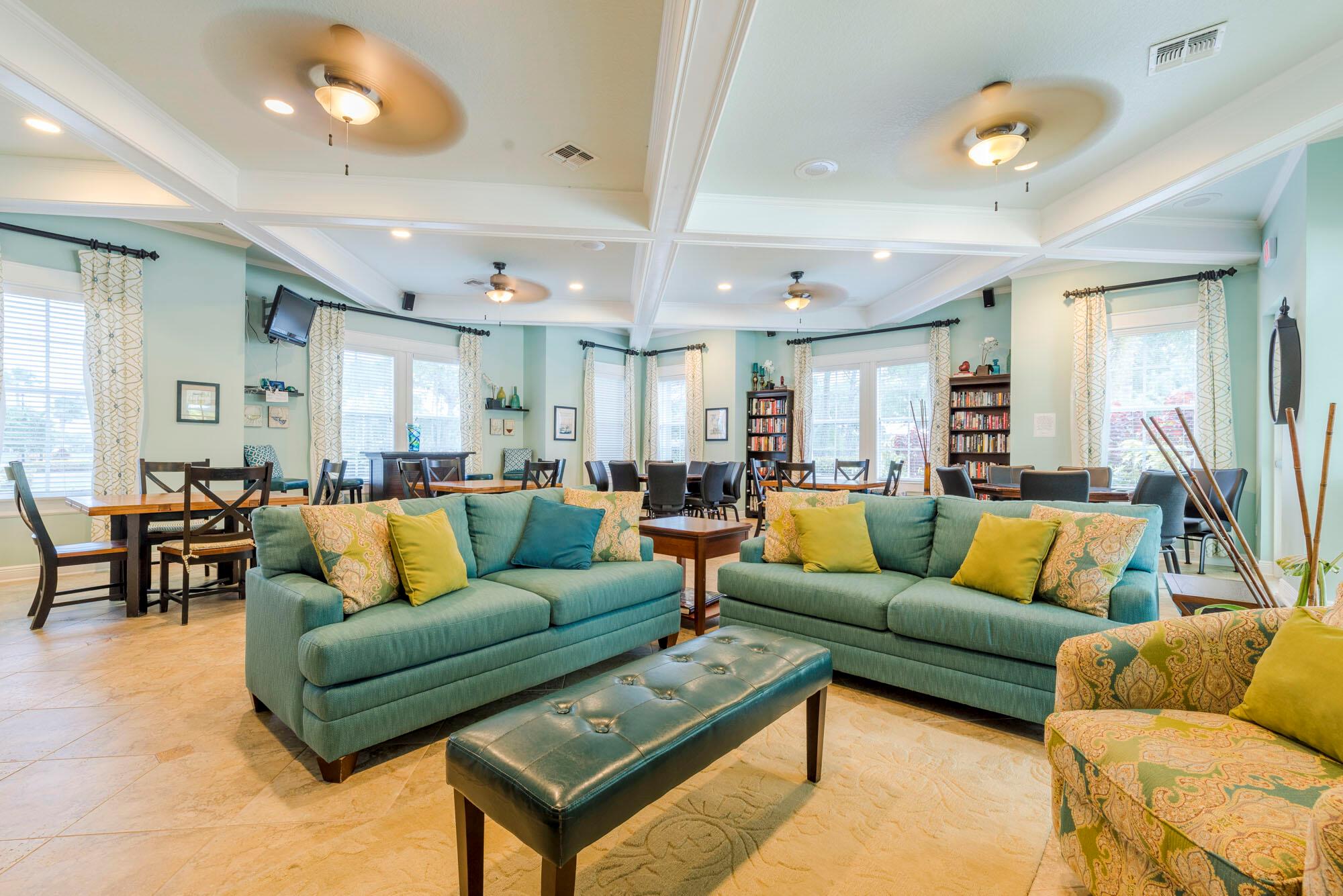 Heritage Oaks - Residential