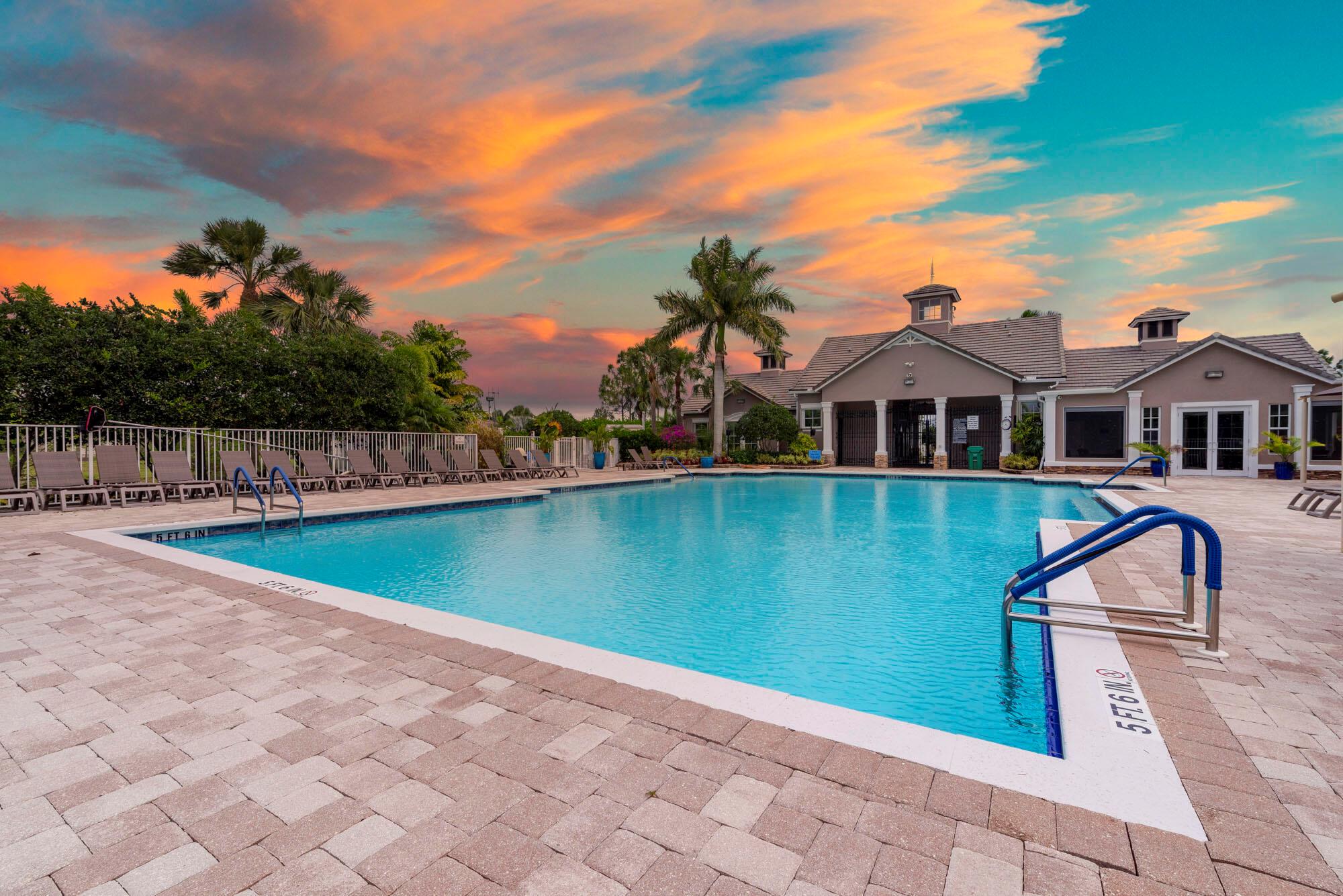 Heritage Oaks - Residential