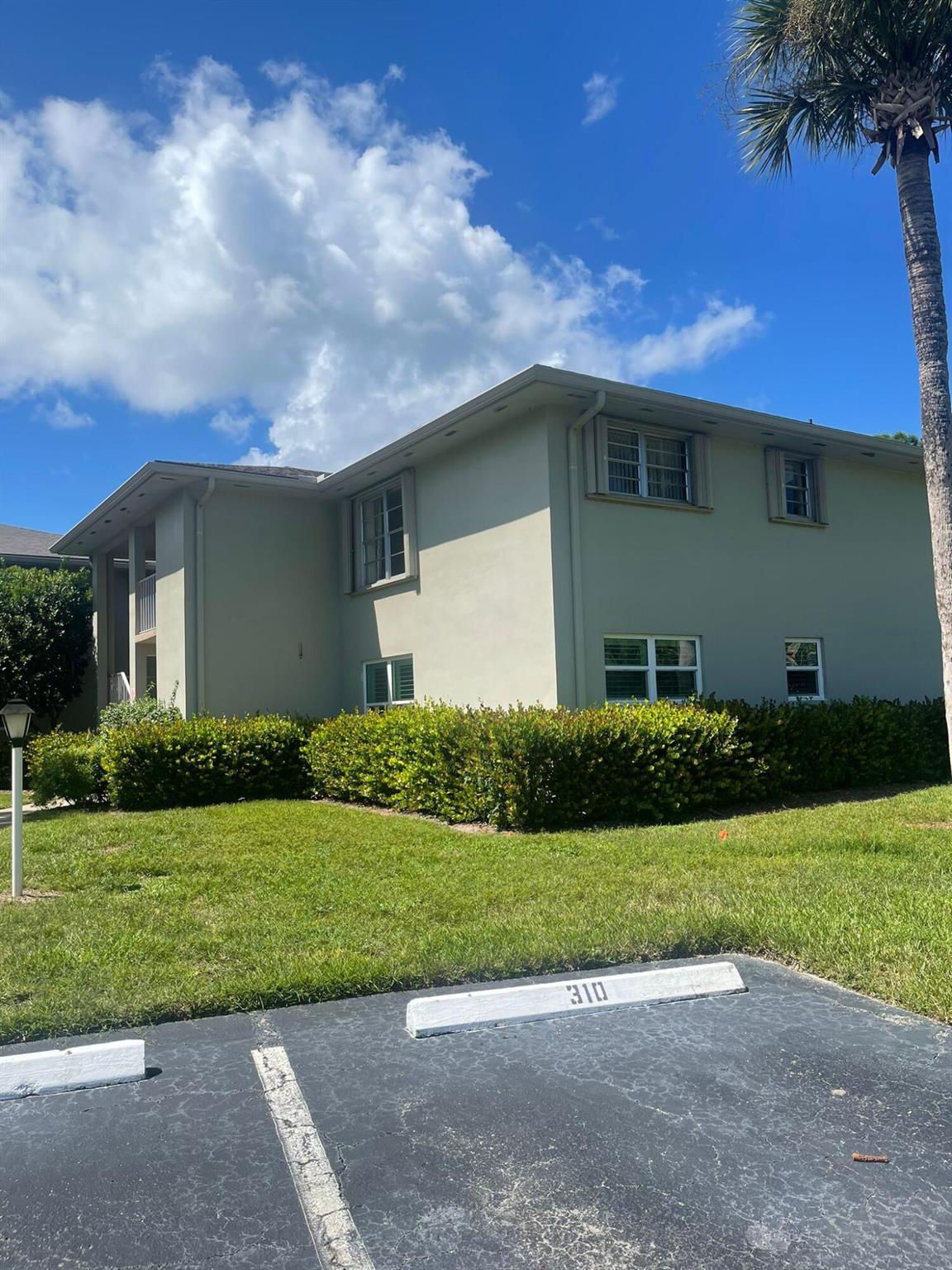 Vista St Lucie - Residential