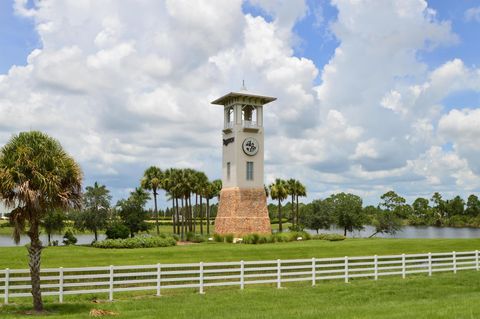 A home in Port St Lucie