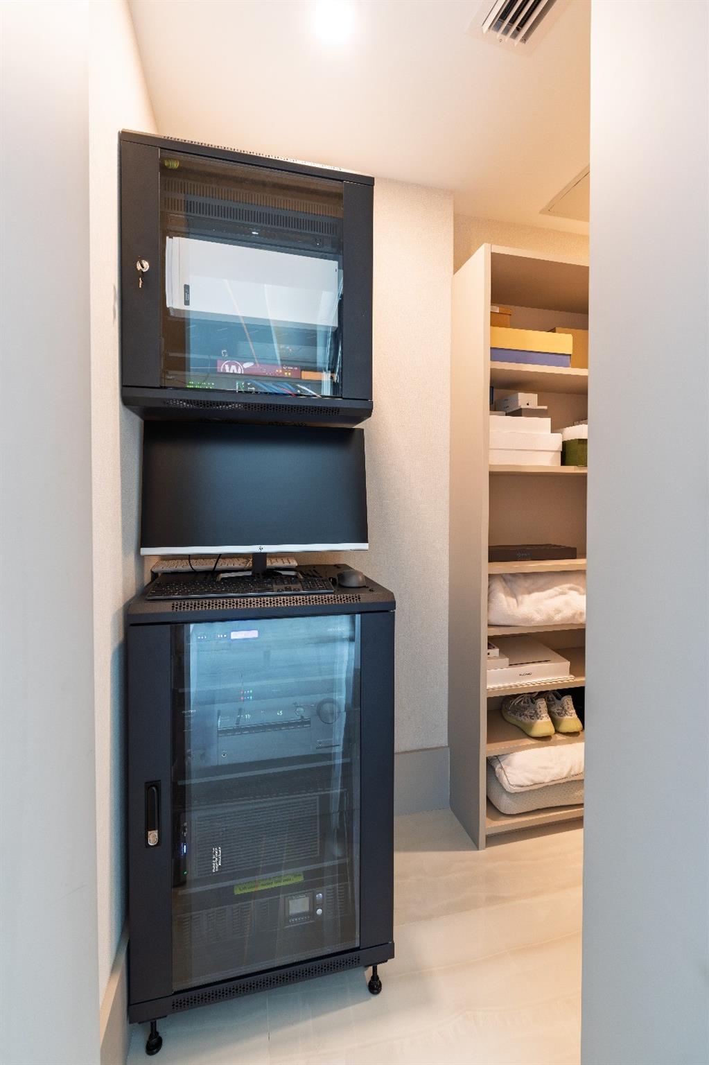 PRIVE ISLAND - Residential