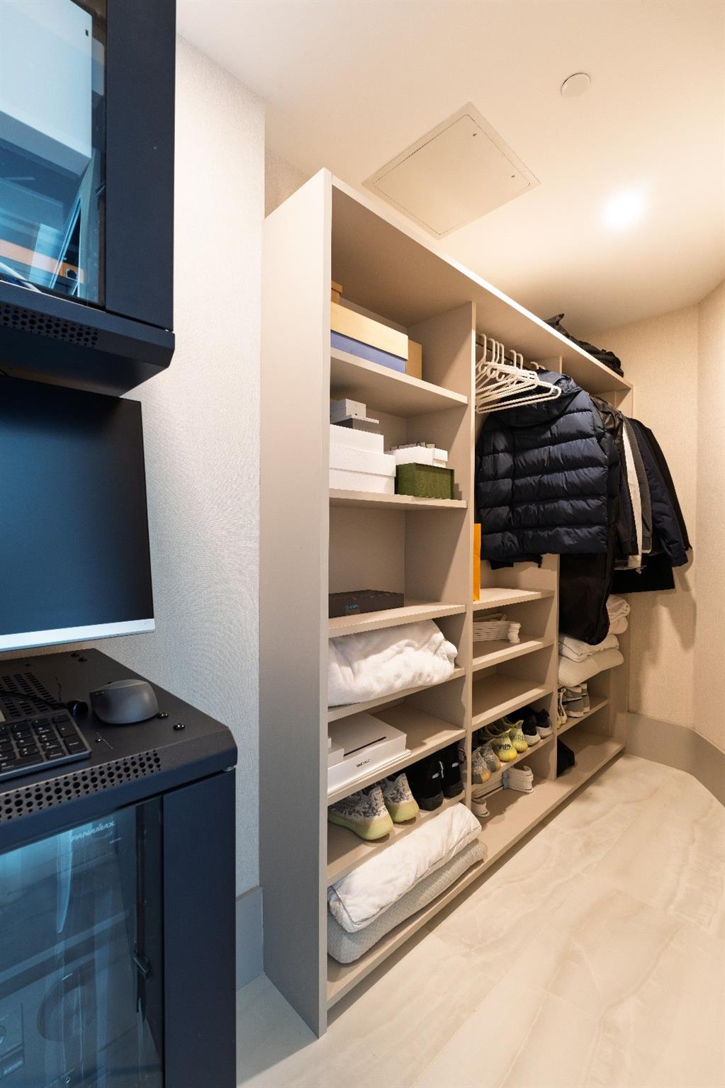 PRIVE ISLAND - Residential