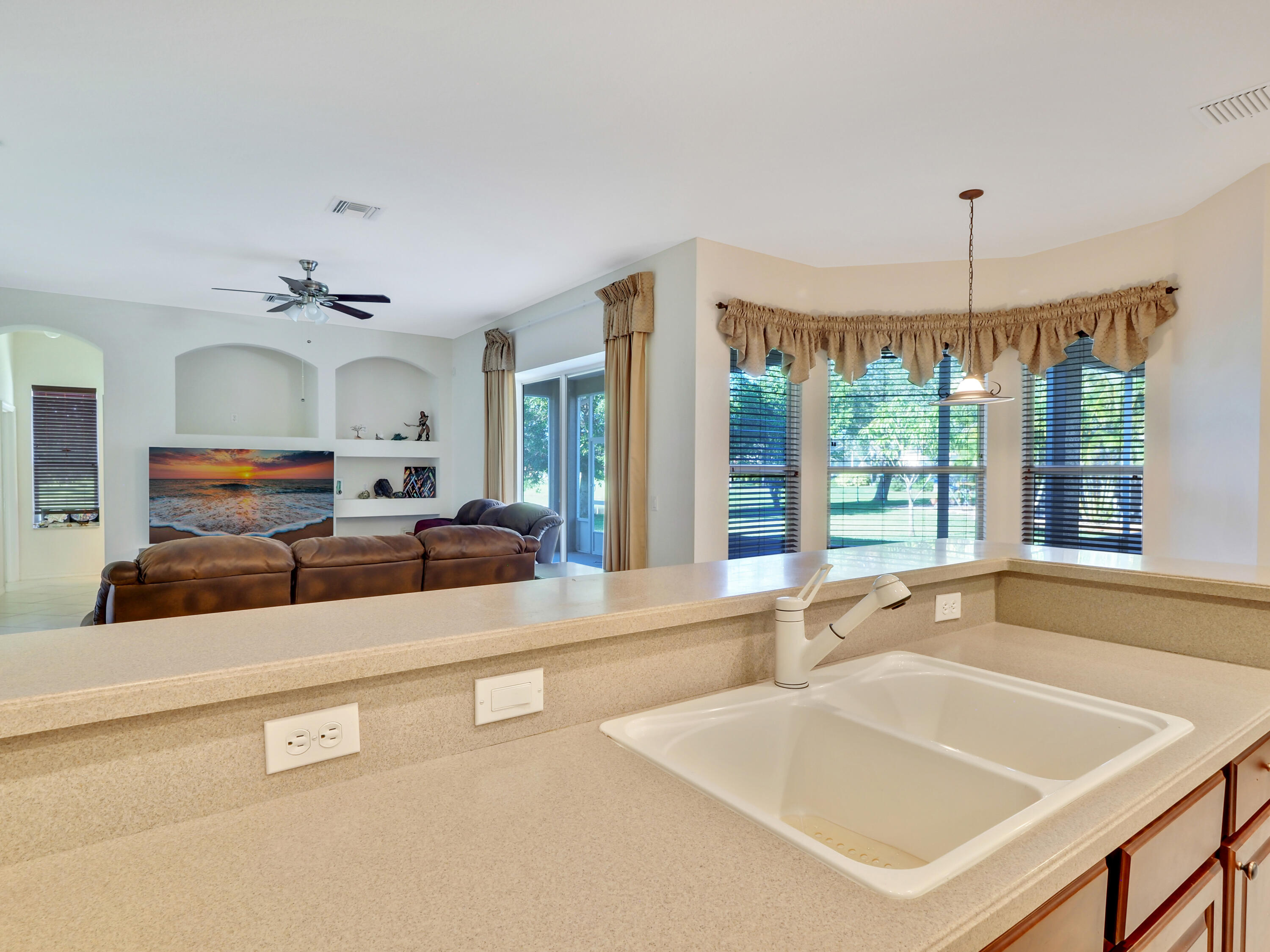 Palm Lake Gardens - Residential