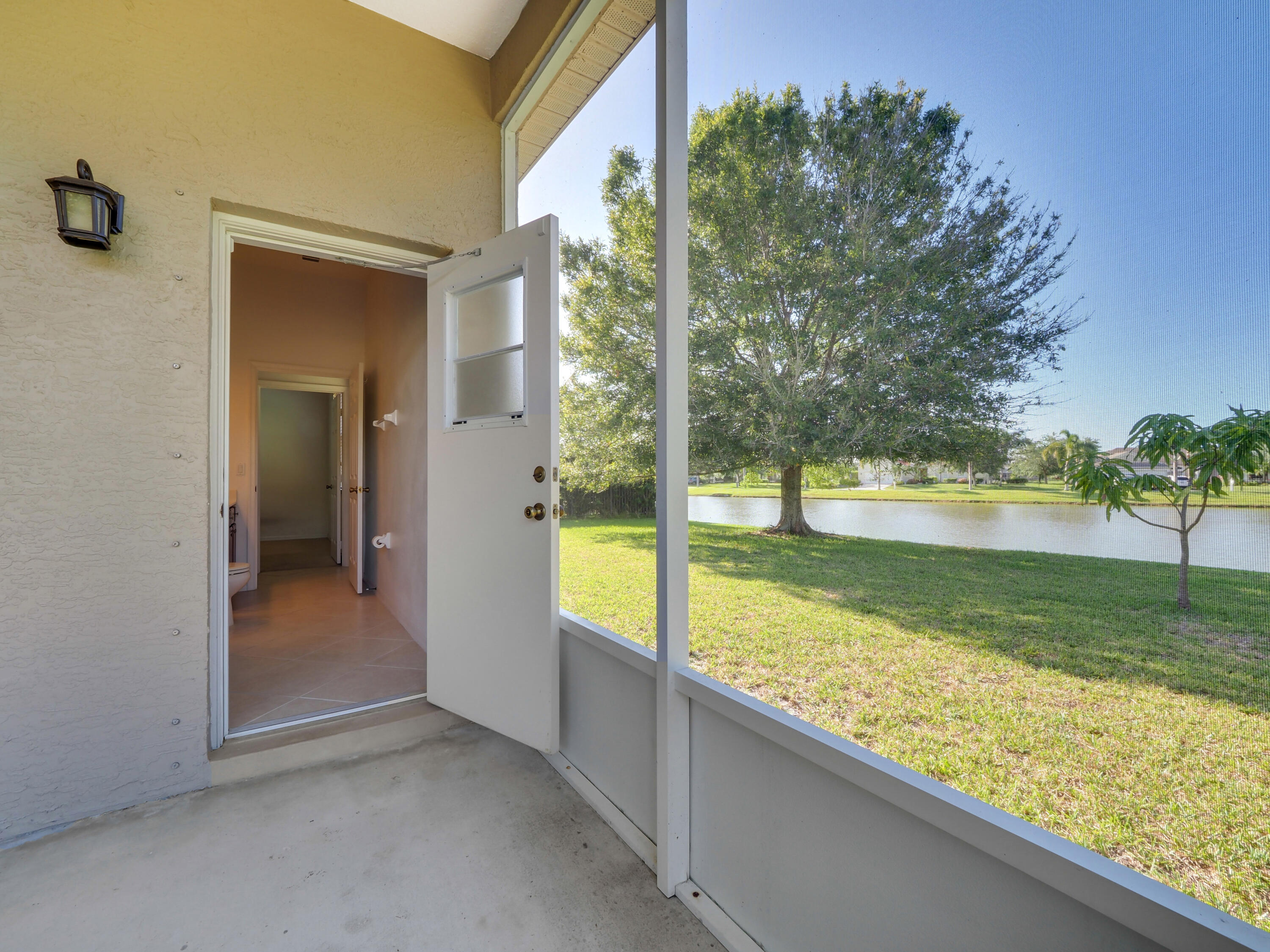 Palm Lake Gardens - Residential